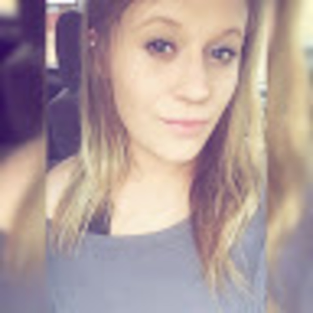 Meet your Posher, Lexi